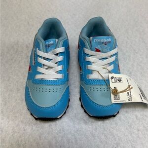 Reebok Toddler Sneakers in Blue and White